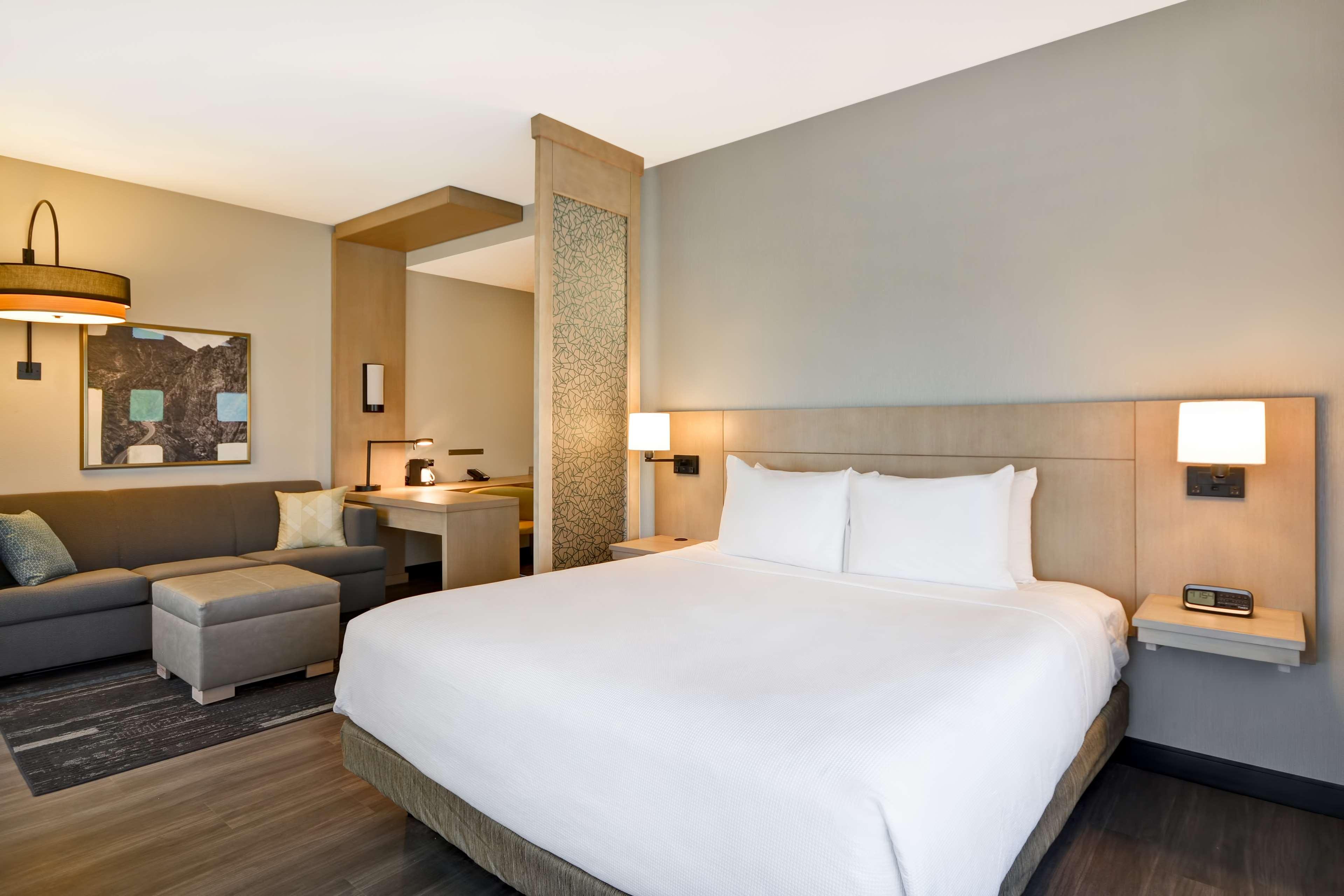 Hyatt Place Fresno Zewnętrze zdjęcie