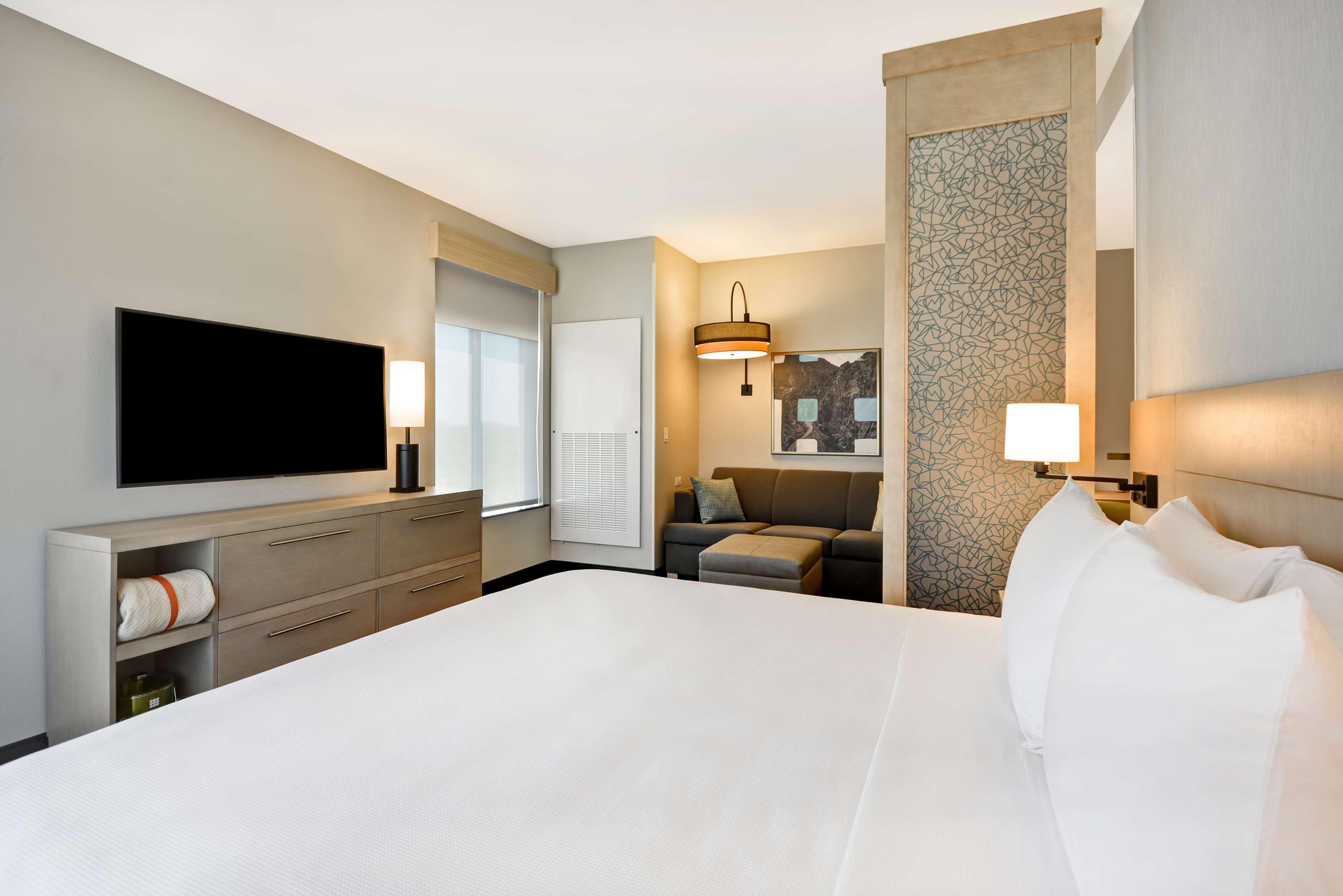 Hyatt Place Fresno Zewnętrze zdjęcie