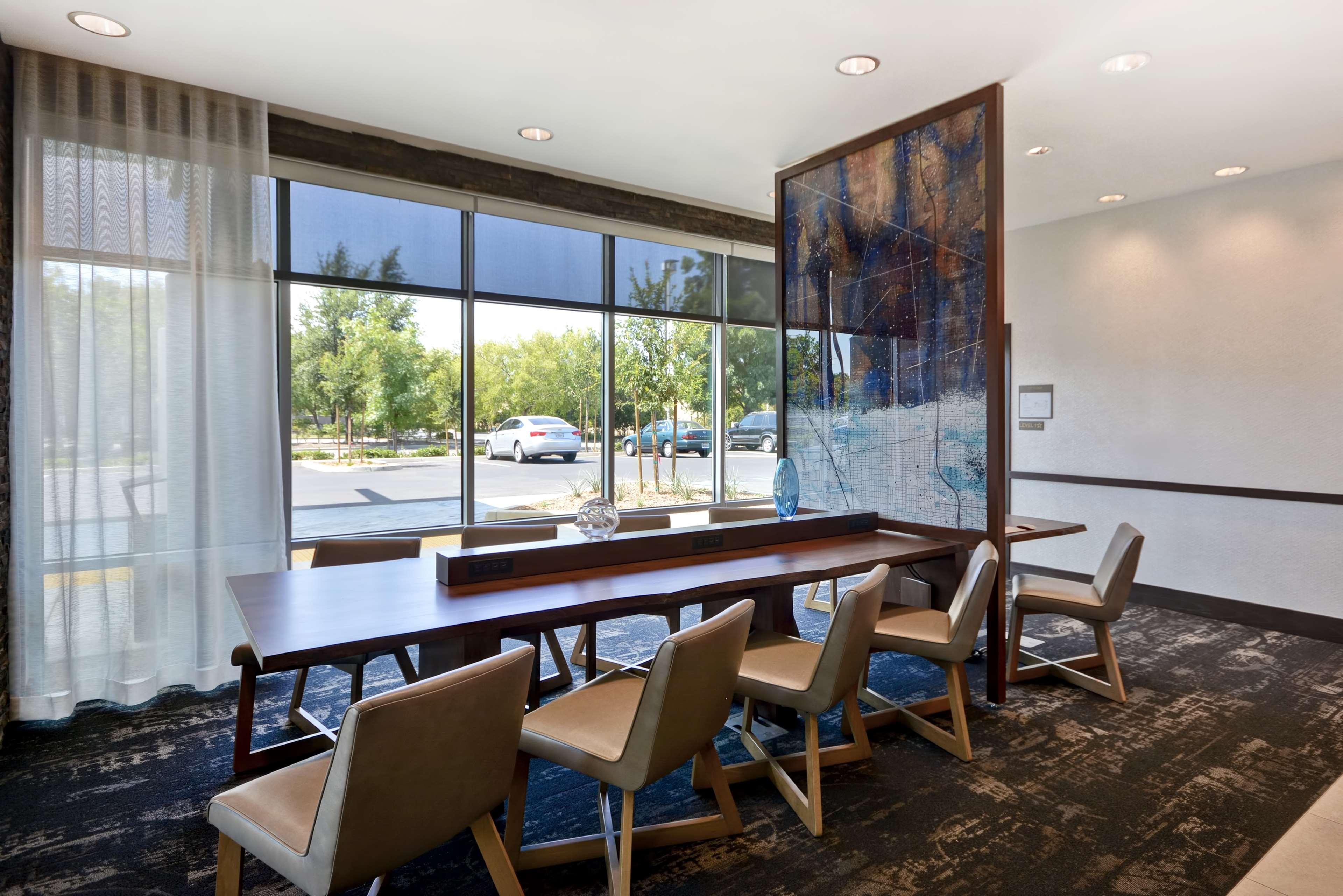 Hyatt Place Fresno Zewnętrze zdjęcie