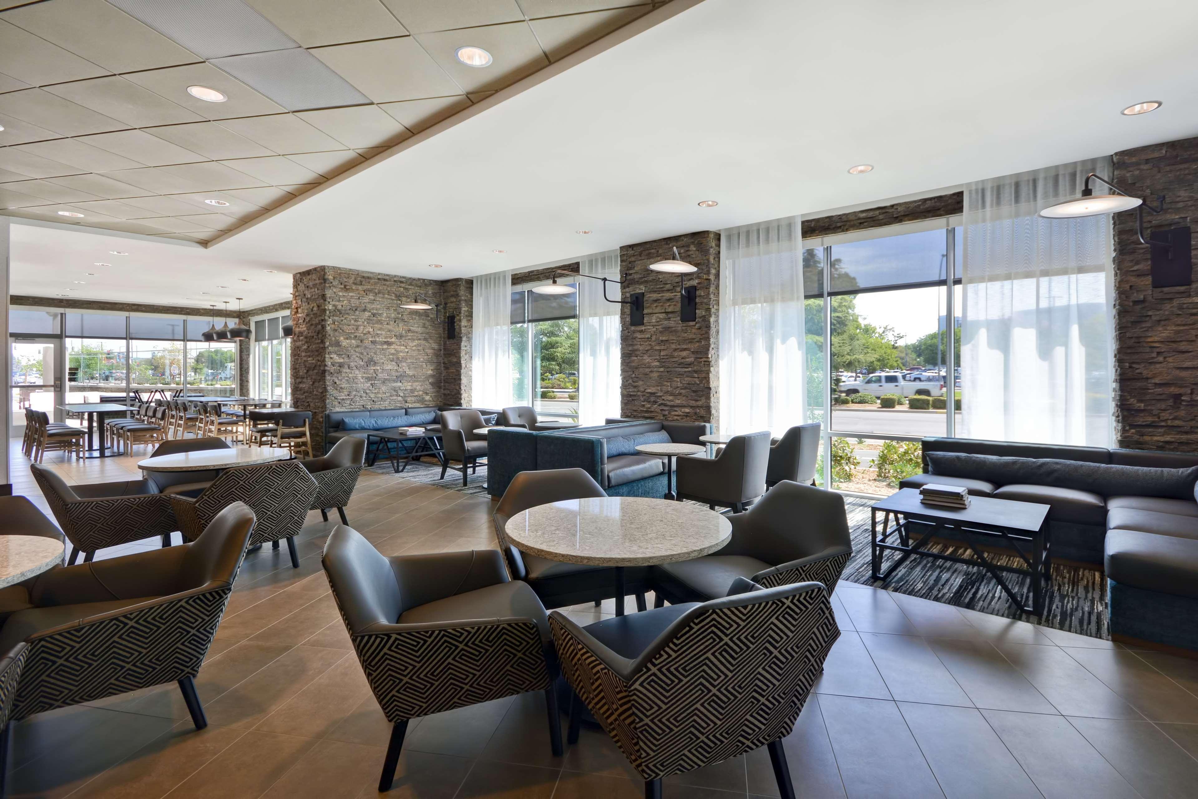 Hyatt Place Fresno Zewnętrze zdjęcie