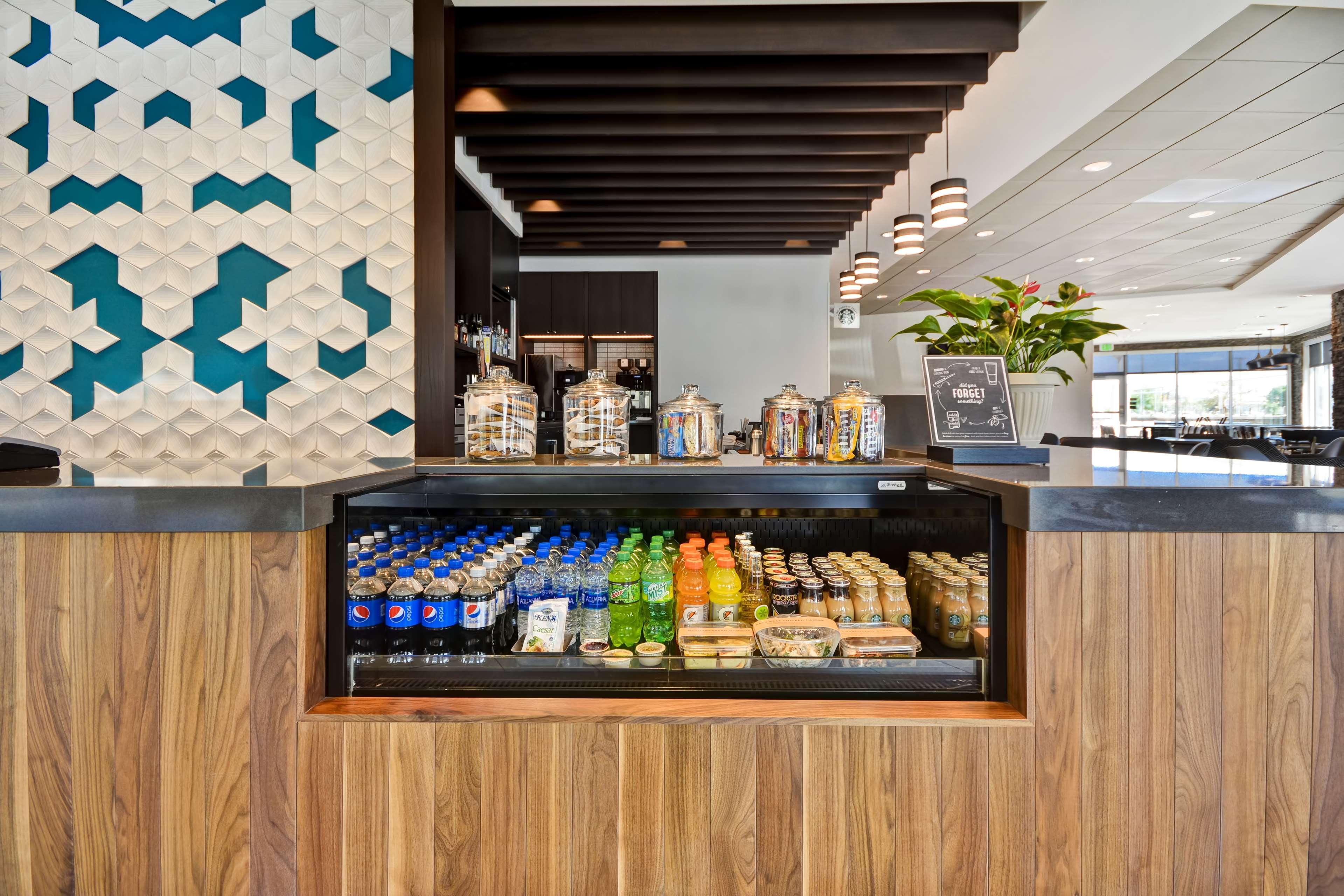 Hyatt Place Fresno Zewnętrze zdjęcie